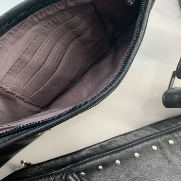 RARE Sash Black Leather Silver Studded Travel Bag - Picture 4 of 10